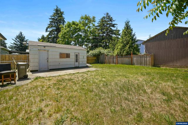 7347 SE 86th Av, Portland, OR 97266