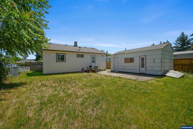 7347 SE 86th Av, Portland, OR 97266