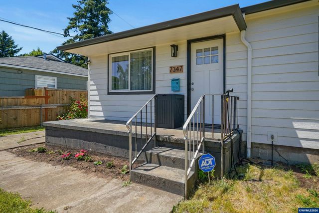 7347 SE 86th Av, Portland, OR 97266