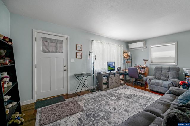7347 SE 86th Av, Portland, OR 97266