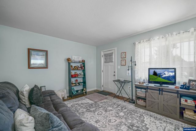 7347 SE 86th Av, Portland, OR 97266