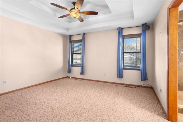 2421 NW Leann Drive, Blue Springs, MO 64014