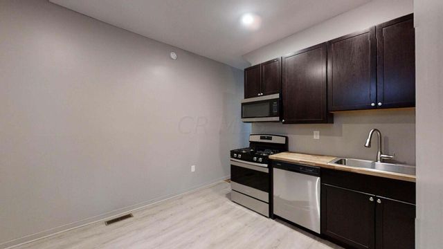 1242 E Mound Street, Columbus, OH 43205