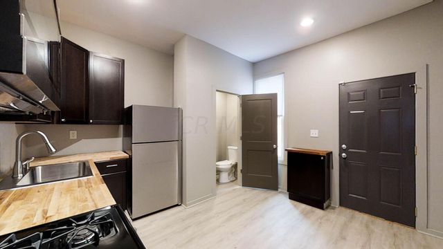 1242 E Mound Street, Columbus, OH 43205