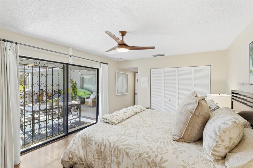 Image 13 of property listing at 6147 43RD STREET W 3, Bradenton, FL 34210