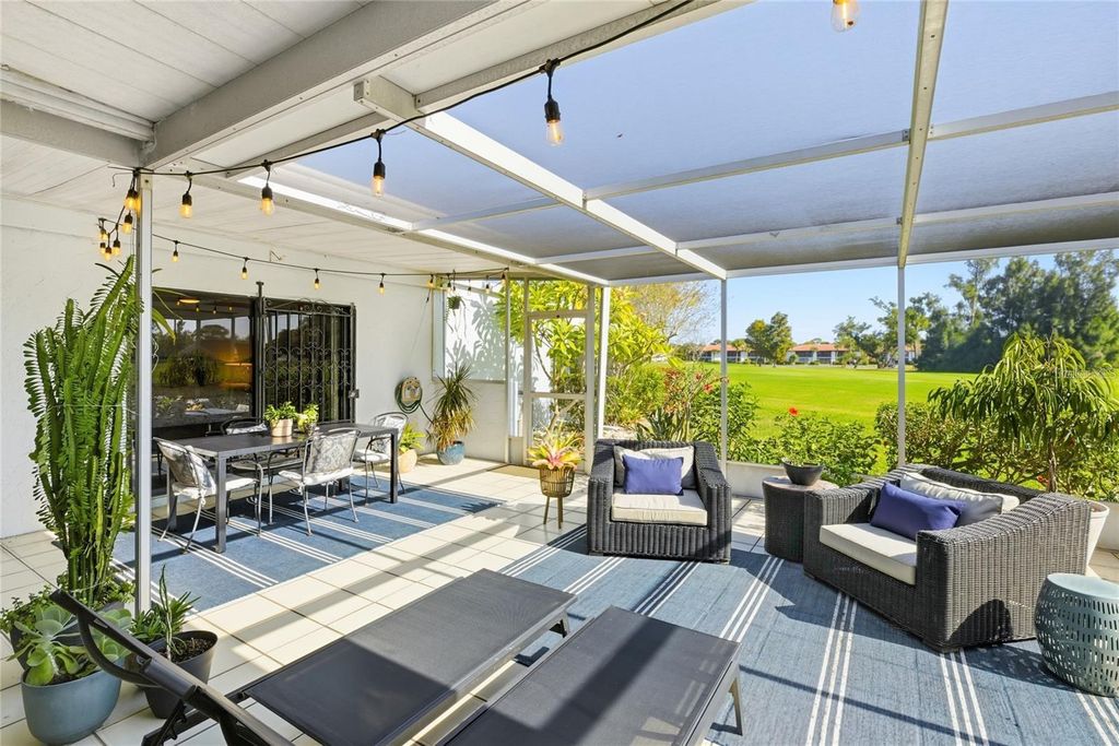 Image 22 of property listing at 6147 43RD STREET W 3, Bradenton, FL 34210