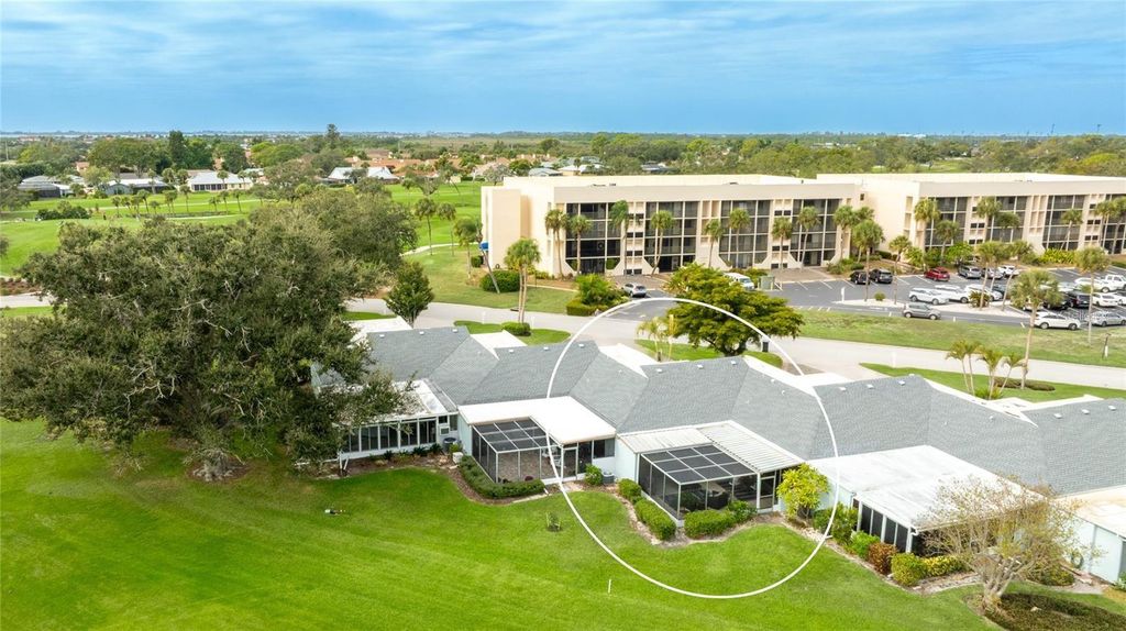 Image 31 of property listing at 6147 43RD STREET W 3, Bradenton, FL 34210