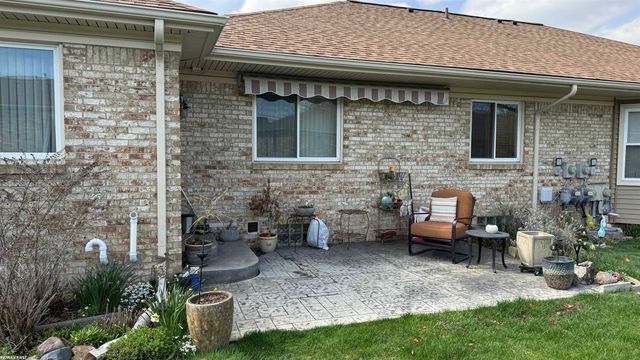 34300 Sycamore Drive, Fraser, MI 48026