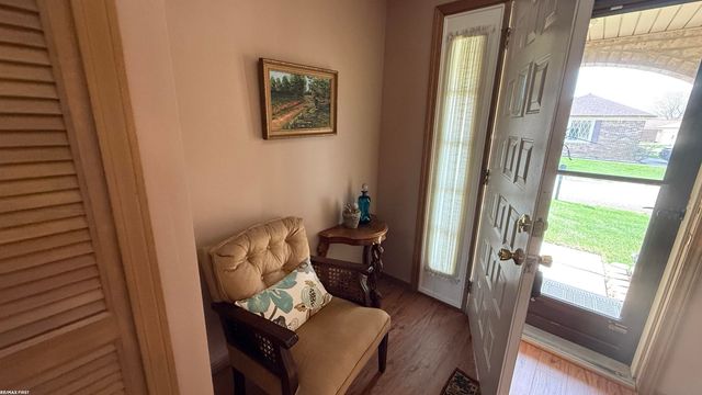 34300 Sycamore Drive, Fraser, MI 48026