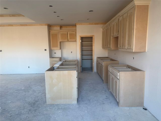 707 Bass Lake Lane, Cleburne, TX 76033