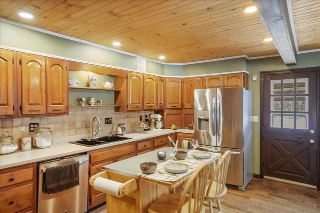 18 Krug Road, Underhill, VT 05489