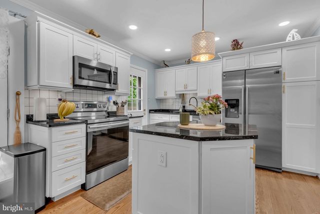 1154 RIVERBOAT CT, Annapolis, MD 21409