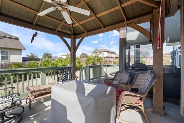 324 Bloomsbury DR, Kyle, TX 78640