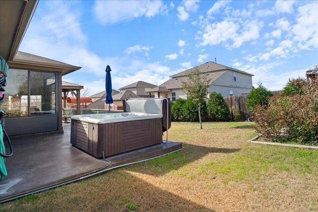 324 Bloomsbury DR, Kyle, TX 78640