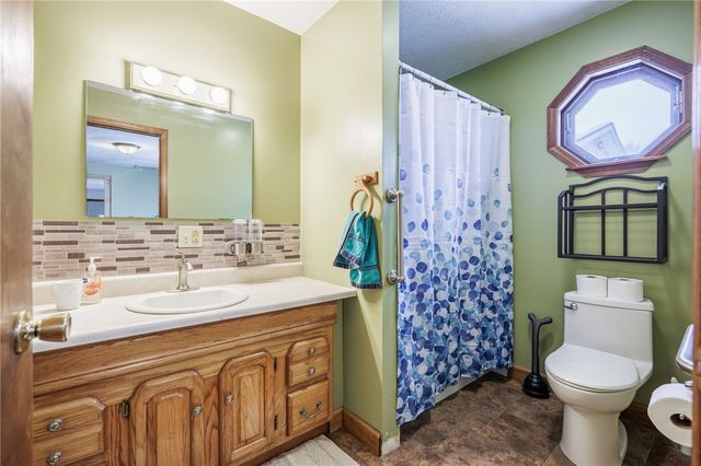 3200 State Route 14, Lyons, NY 14489