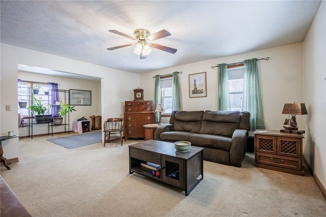 3200 State Route 14, Lyons, NY 14489