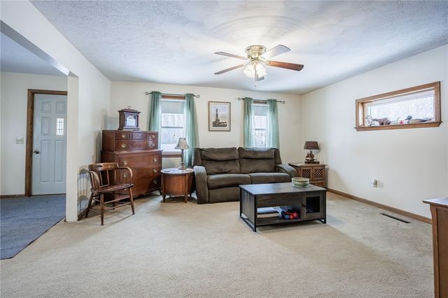 3200 State Route 14, Lyons, NY 14489