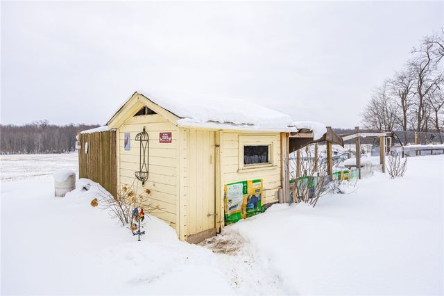 3200 State Route 14, Lyons, NY 14489