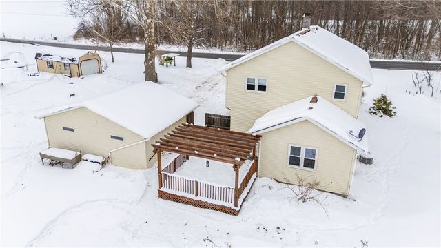 3200 State Route 14, Lyons, NY 14489