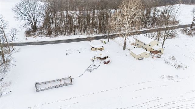 3200 State Route 14, Lyons, NY 14489