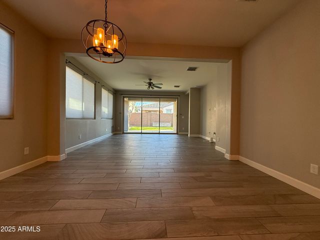 10519 E CORBIN Avenue, Mesa, AZ 85212