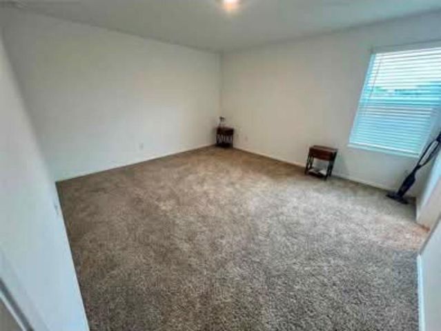 420 Halfmoon DR, Lockhart, TX 78644