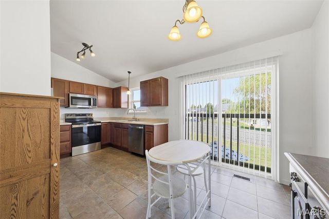 2197 Paige Marie Drive, Warrenton, MO 63383