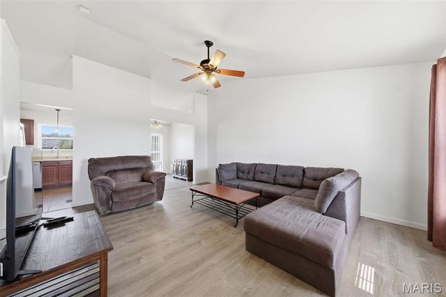 2197 Paige Marie Drive, Warrenton, MO 63383