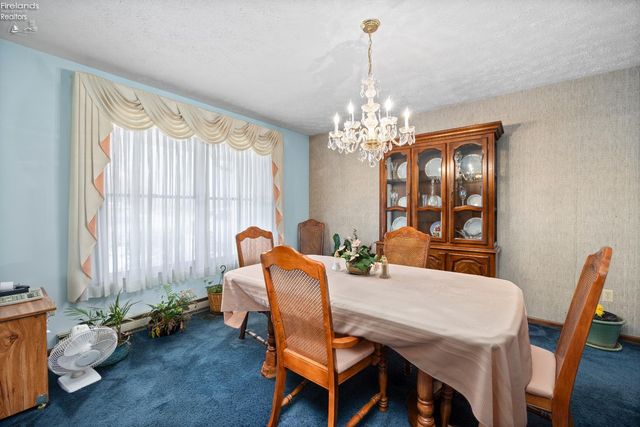 5804 Mccartney Road, Sandusky, OH 44870