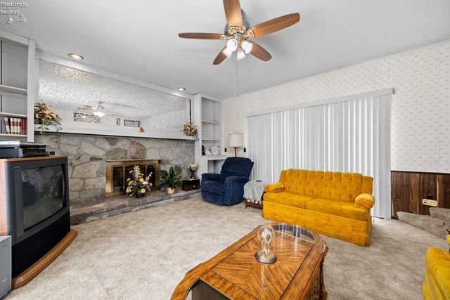 5804 Mccartney Road, Sandusky, OH 44870