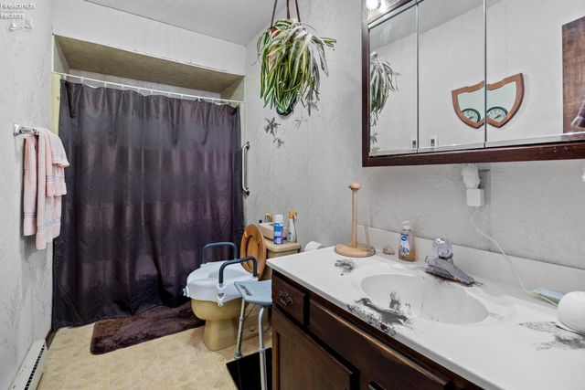 5804 Mccartney Road, Sandusky, OH 44870