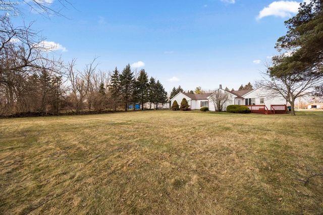 5804 Mccartney Road, Sandusky, OH 44870