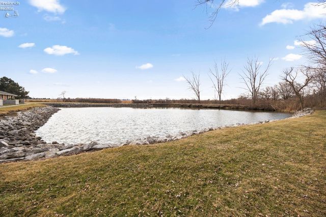 5804 Mccartney Road, Sandusky, OH 44870