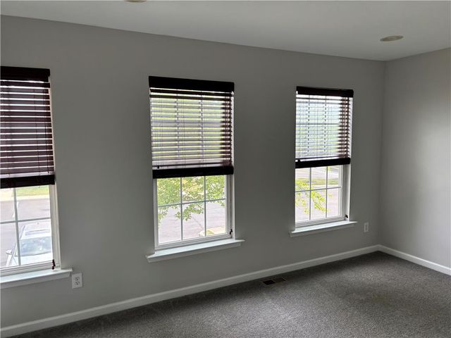 1495 Artisan Court, Upper Macungie Twp, PA 18031