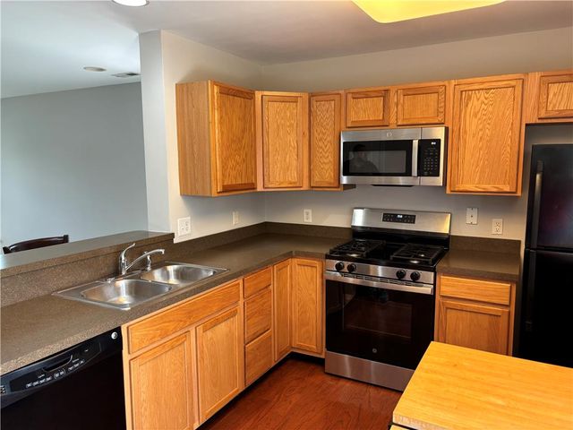 1495 Artisan Court, Upper Macungie Twp, PA 18031