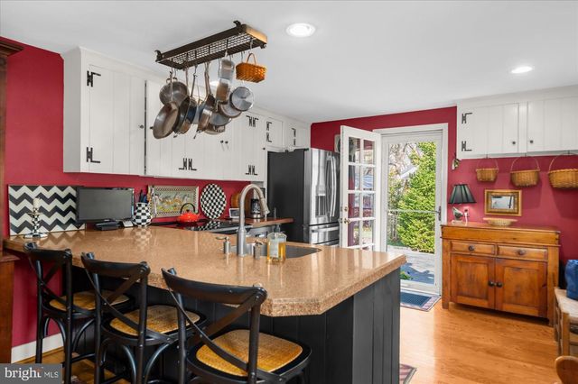 322 DEVON STATE RD, Devon, PA 19333