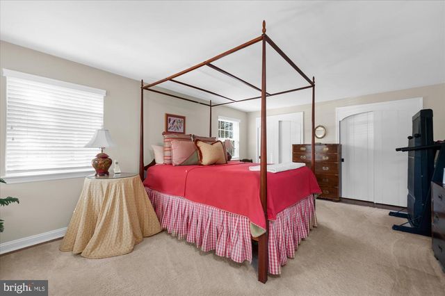 322 DEVON STATE RD, Devon, PA 19333