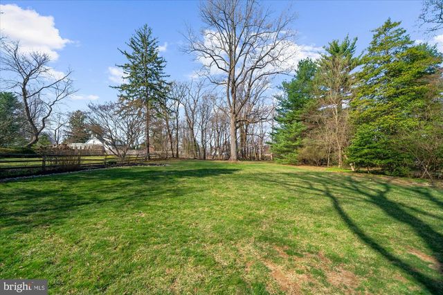 322 DEVON STATE RD, Devon, PA 19333