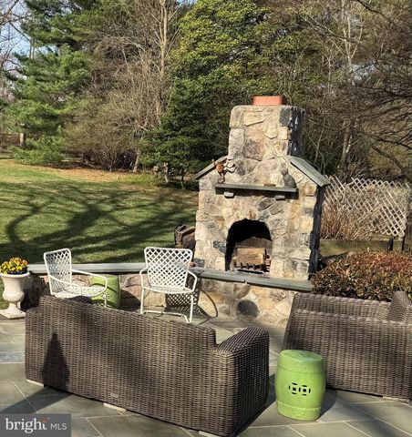 322 DEVON STATE RD, Devon, PA 19333