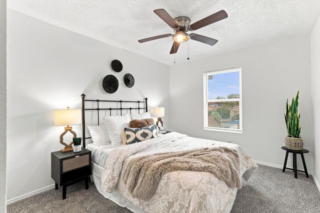 10805 Park North Street NW, Albuquerque, NM 87114