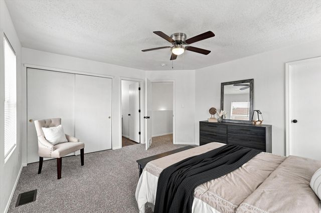 10805 Park North Street NW, Albuquerque, NM 87114