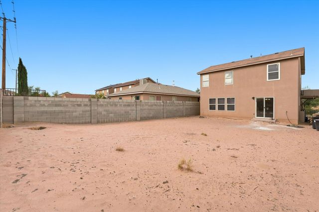 10805 Park North Street NW, Albuquerque, NM 87114