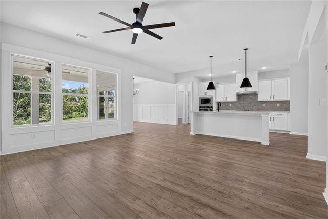 2021 Oconee Bluff Drive, Athens, GA 30601