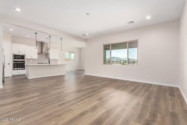 10512 S 48TH Glen, Laveen, AZ 85339