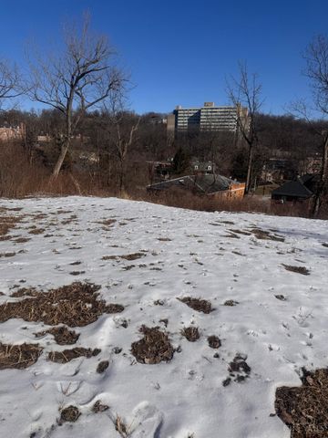 896 Clifton Crest Terrace, Cincinnati, OH 45220