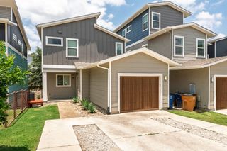2009 Sager DR 270C, Austin, TX 78741