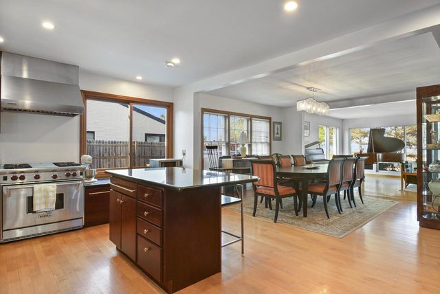 7744 2nd AVENUE, Kenosha, WI 53143