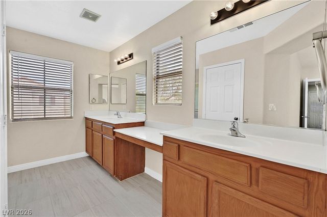 6355 Urban Creek Court, Las Vegas, NV 89148