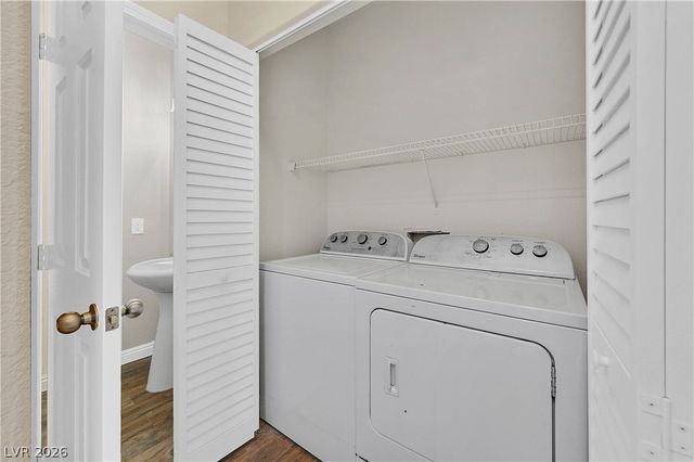 6355 Urban Creek Court, Las Vegas, NV 89148