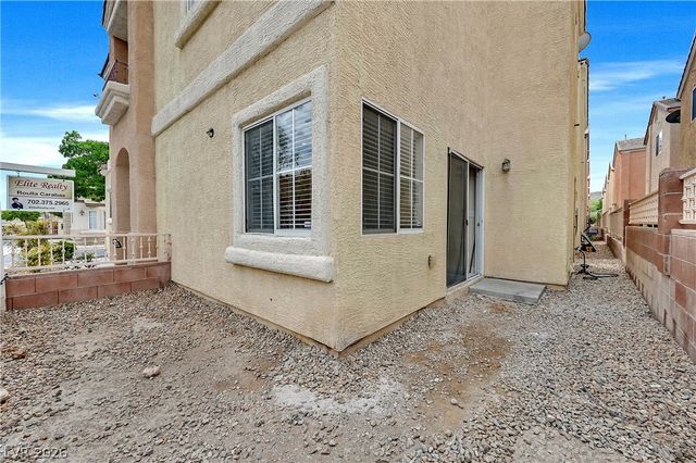 6355 Urban Creek Court, Las Vegas, NV 89148